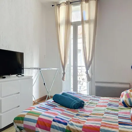 Apartment Centre De Zone Castillet Avec Wifi Perpignan